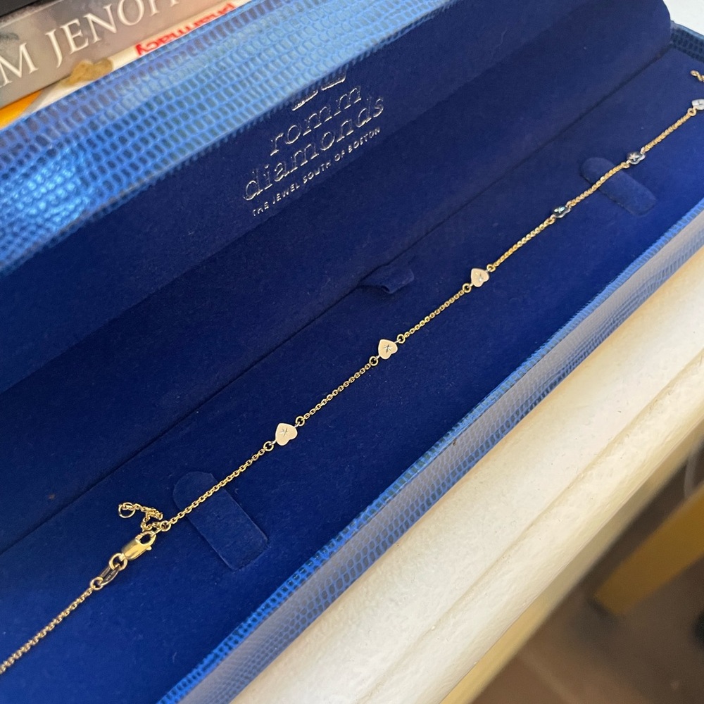 Never worn gold bracelet